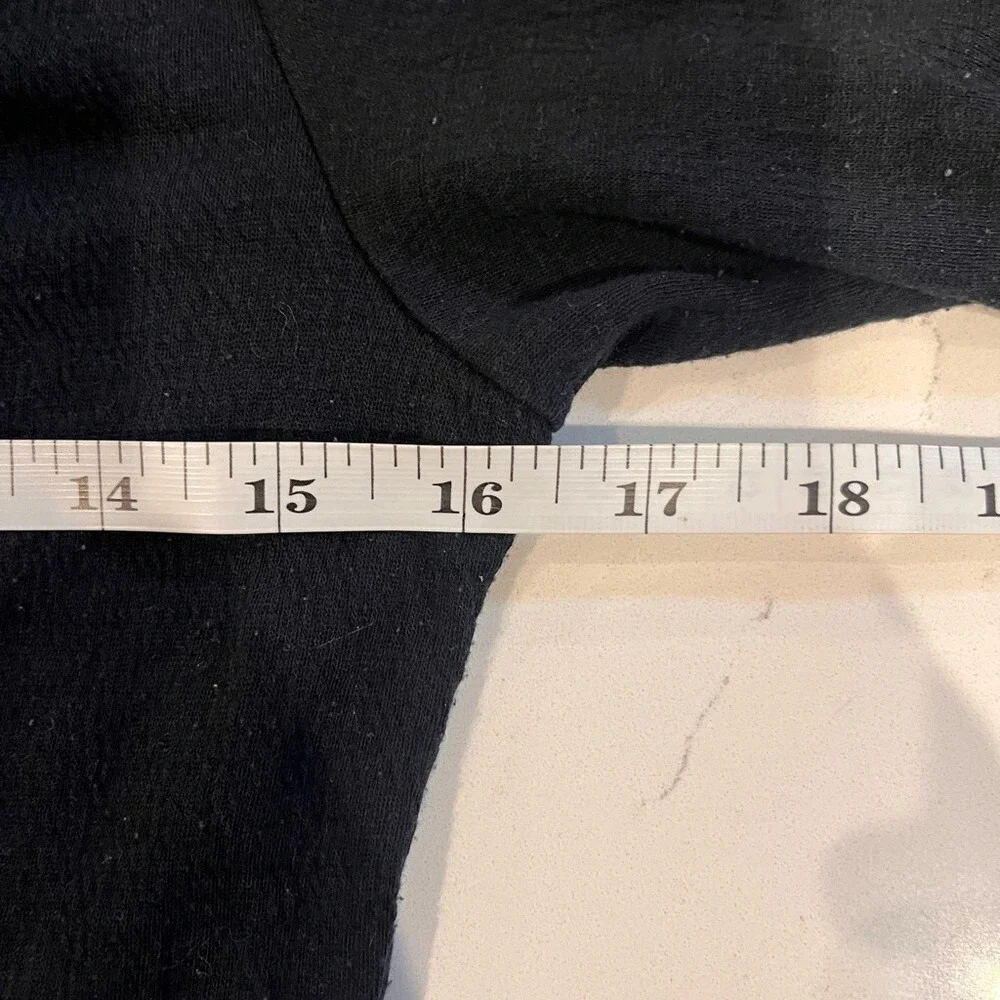 Abercrombie & Fitch Black Tie Front Smocked Waist Puff Sleeve Top Small EUC‎
